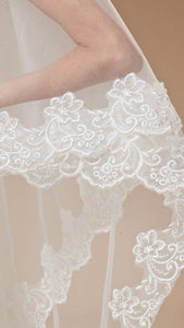 Cathedral Length Veil with Scalloped Lace Applique-Your Wedding Veil Store