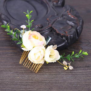 Flower and Greenery Hair Comb-Your Wedding Veil Store