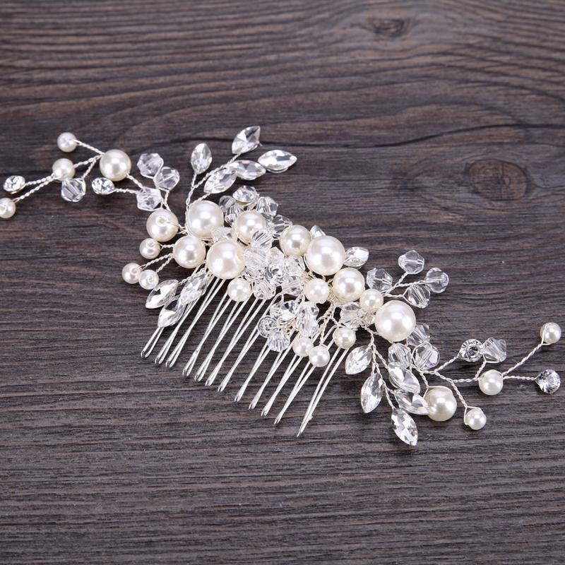 Pearl and Crystal Spray Hair Comb - Your Wedding Veil Store display picture 1